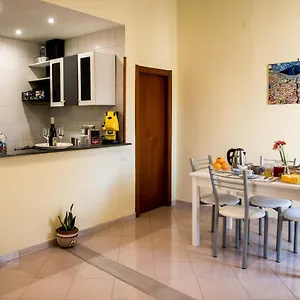 Castel Capuano Flat By Domusextra Naples